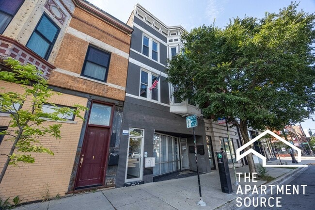 2519 W North Ave, Unit 3F