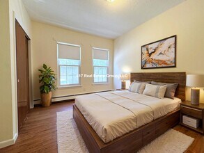 50 S Huntington Ave in Boston, MA - Foto de edificio - Building Photo