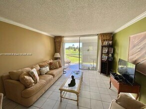 8900 Washington St in Pembroke Pines, FL - Building Photo - Building Photo