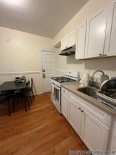 885 Massachusetts Ave in Cambridge, MA - Building Photo - Building Photo