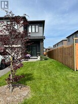 337 Blossom Pass Ter in Ottawa, ON - Building Photo