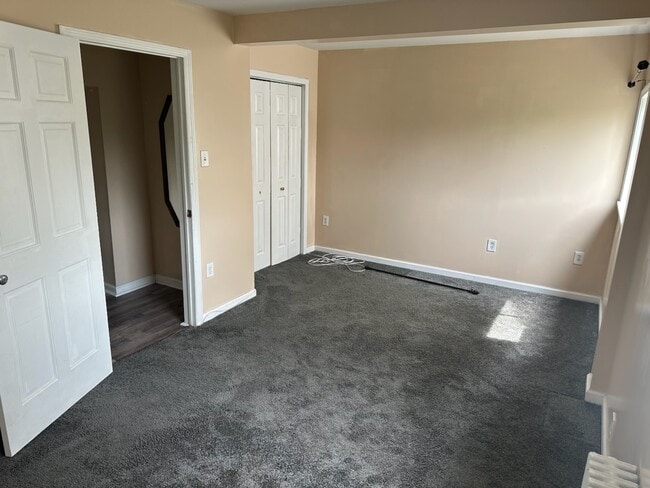 6 Enfield St, Unit 1 in Pittsburgh, PA - Building Photo - Building Photo