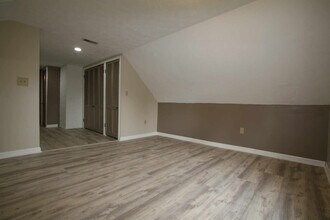 13842 Clifton Blvd, Unit 3 in Lakewood, OH - Building Photo - Building Photo