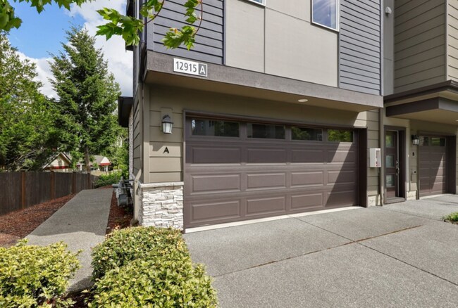 12915 20th Ave W in Lynnwood, WA - Building Photo - Building Photo