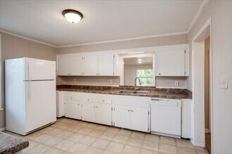 2034 Fenwick St in Augusta, GA - Building Photo - Building Photo