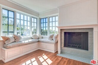 13203 Dewey St in Los Angeles, CA - Building Photo - Building Photo