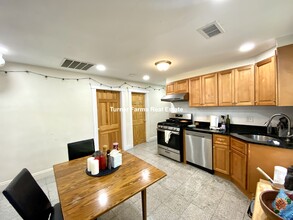 12 Logan St, Unit 1 in Boston, MA - Building Photo - Building Photo