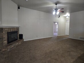 6539 37th St in Lubbock, TX - Building Photo - Building Photo