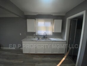 8443 Pierson St in Detroit, MI - Building Photo - Building Photo