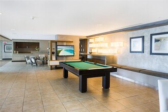 60 SW 13th St, Unit 4607 in Miami, FL - Building Photo - Building Photo