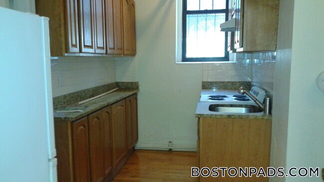 115 St Stephen St in Boston, MA - Foto de edificio - Building Photo