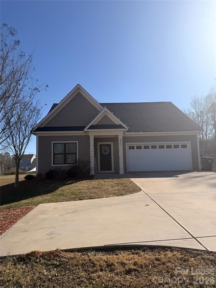 property at 423 Dallas Stanley Hwy