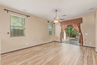 2624 W Beautiful Ln in Phoenix, AZ - Building Photo - Building Photo