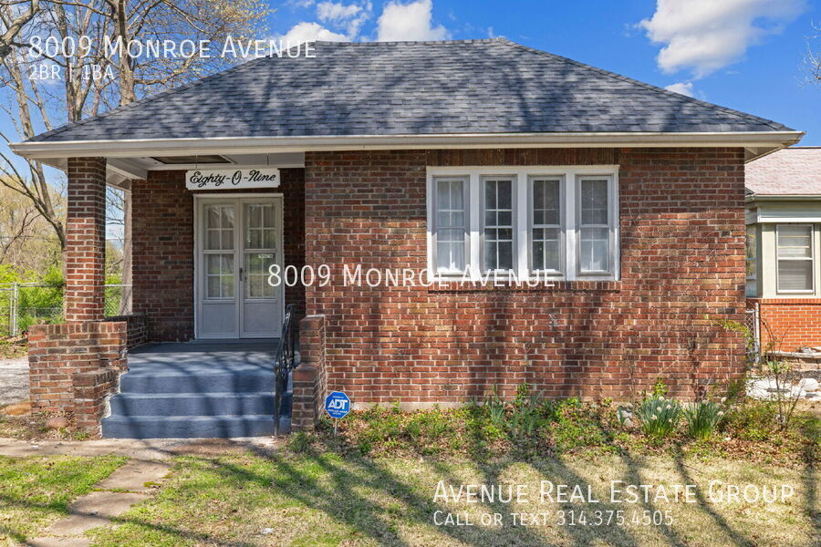 8009 Monroe Ave in St. Louis, MO - Building Photo