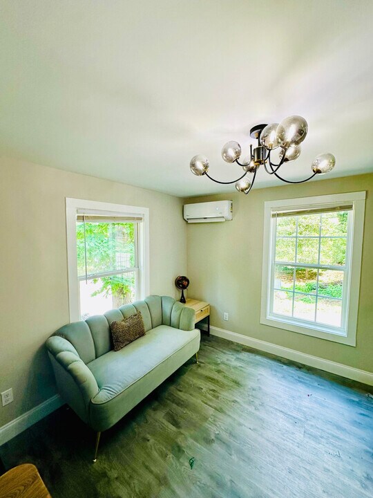 203 McMakin Dr in Greenville, SC - Building Photo