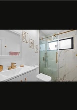 5404 NW 25th Ave in Fort Lauderdale, FL - Building Photo - Building Photo