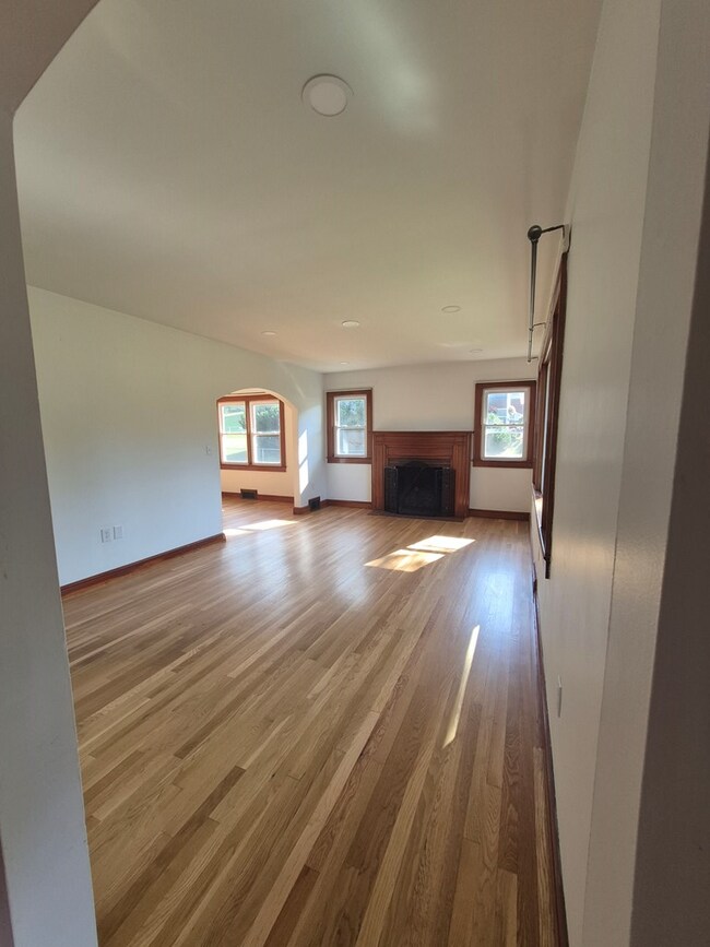 250 Gillespie Dr NE in Abingdon, VA - Building Photo - Building Photo