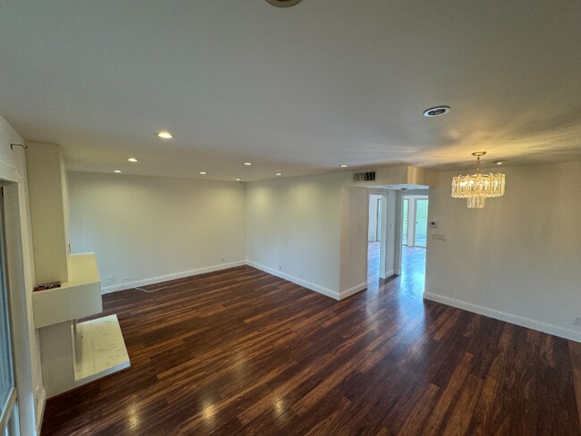 3031 Flora Vista in Alameda, CA - Building Photo - Building Photo