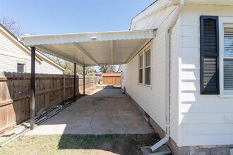 4906 N Beaver Ave in Bethany, OK - Building Photo - Building Photo