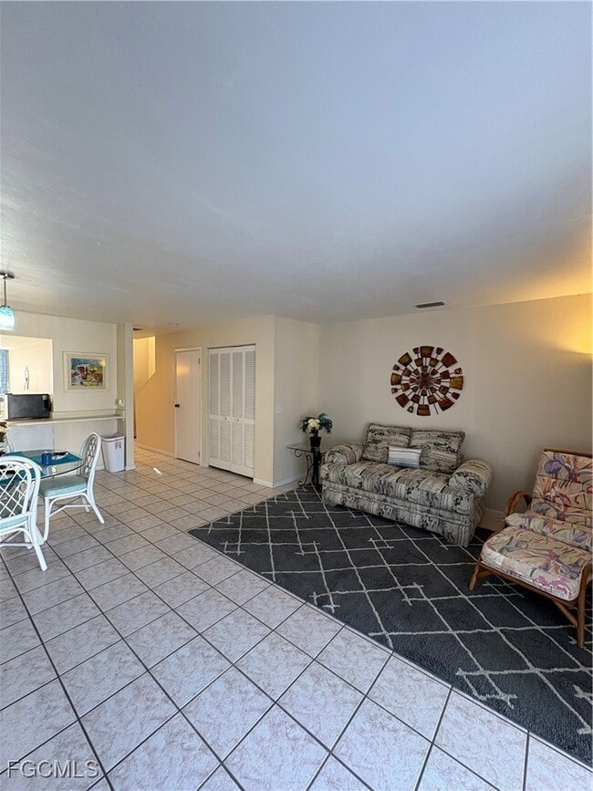 property at 1005 SW 48th Terrace