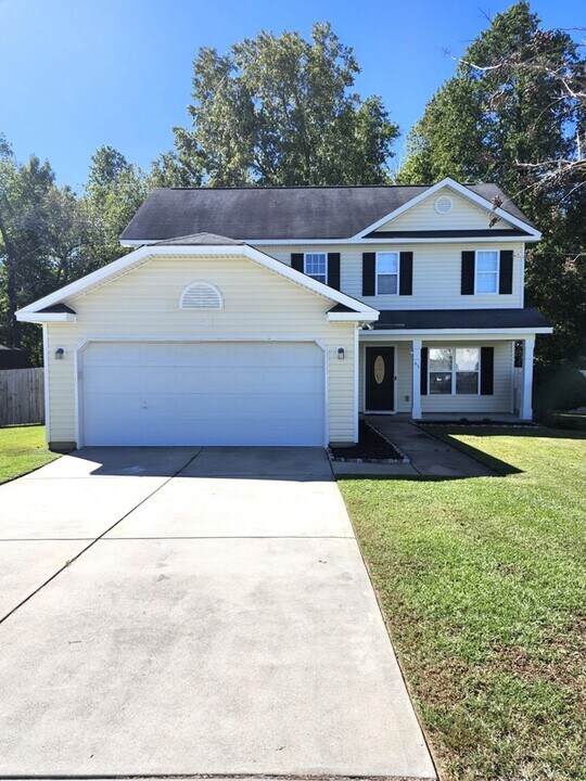 43 Derby Ln in Lugoff, SC - Building Photo