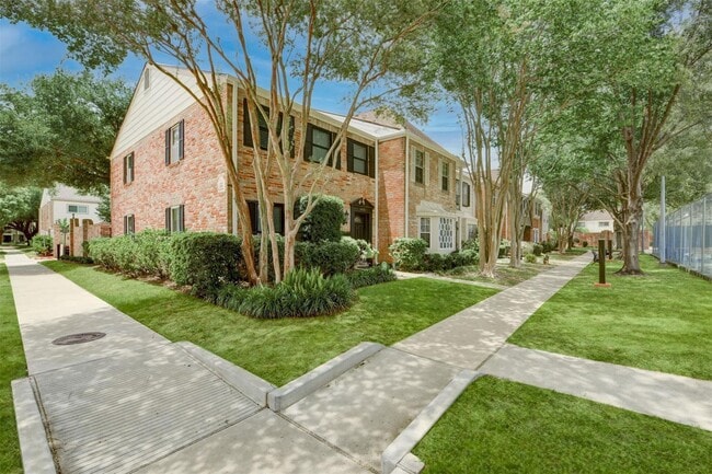 14436 Misty Meadow Ln in Houston, TX - Building Photo - Building Photo
