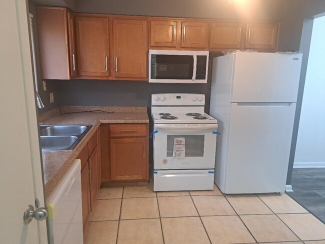 property at 1250 E 276th St
