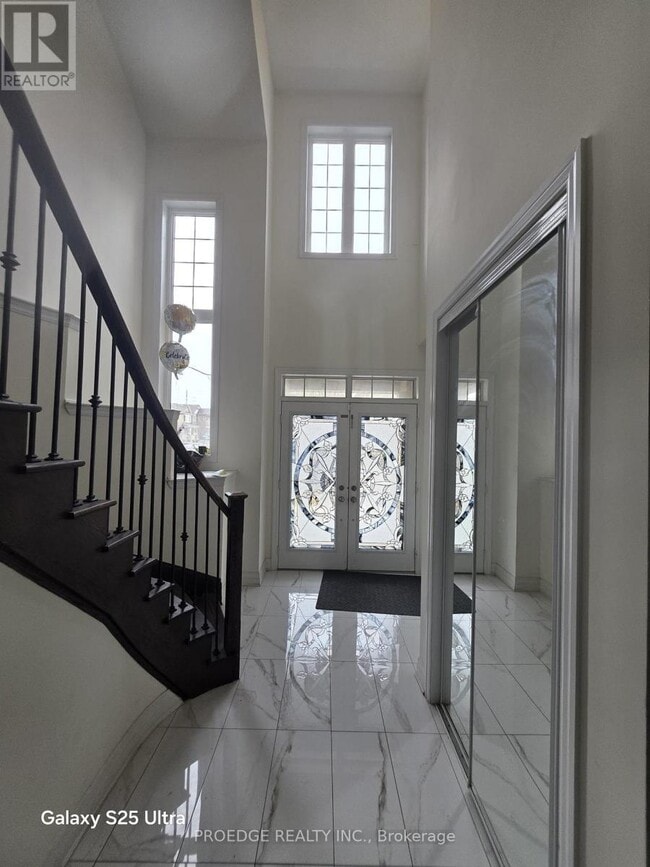 property at 15 Troyer St