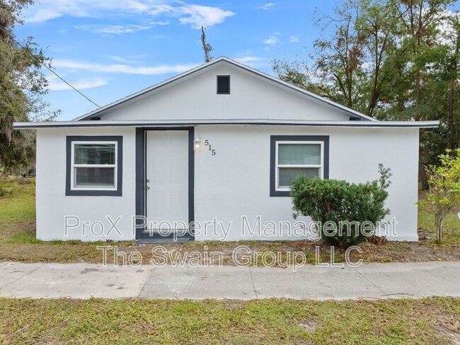 property at 515 S Charleston Ave