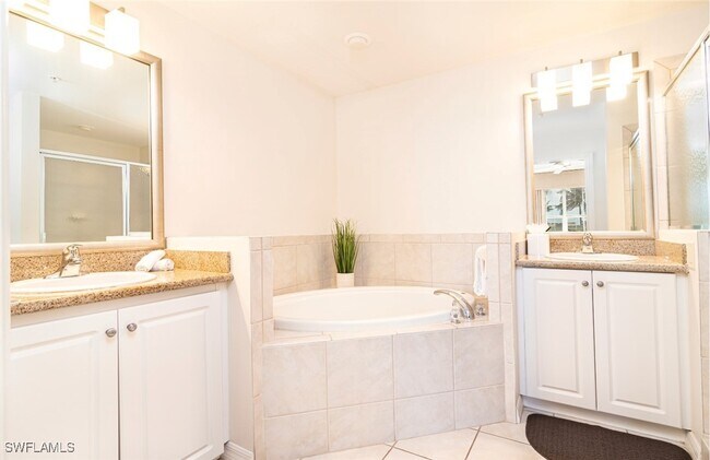 property at 7955 Mahogany Run Ln