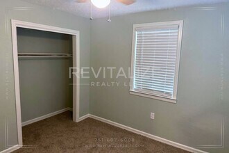 5601 Evelyn Ave in Mobile, AL - Building Photo - Building Photo