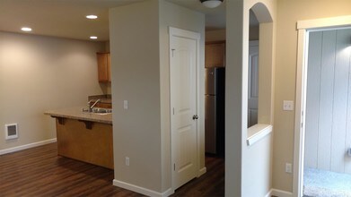 3630 Hoadly St SE in Tumwater, WA - Building Photo - Building Photo