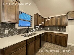 17709 Moss Farm Rd in Edmond, OK - Building Photo - Building Photo