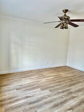 9029 Gaylord Dr in Houston, TX - Building Photo - Building Photo