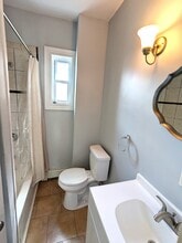 37 Royal St, Unit East side apartment in Providence, RI - Building Photo - Building Photo