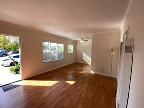 11162 Culver Blvd, Unit 1 in Culver City, CA - Foto de edificio - Building Photo