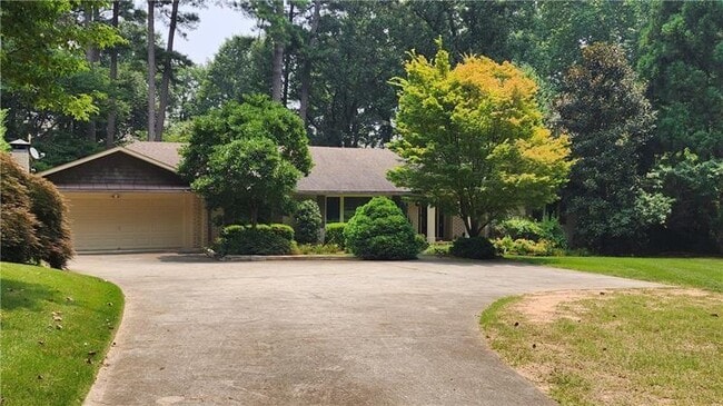 property at 4615 Mystic Dr NE