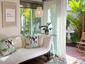 21 Woodswallow Ln, Unit Hummingbird Hideaway in Aliso Viejo, CA - Foto de edificio - Building Photo