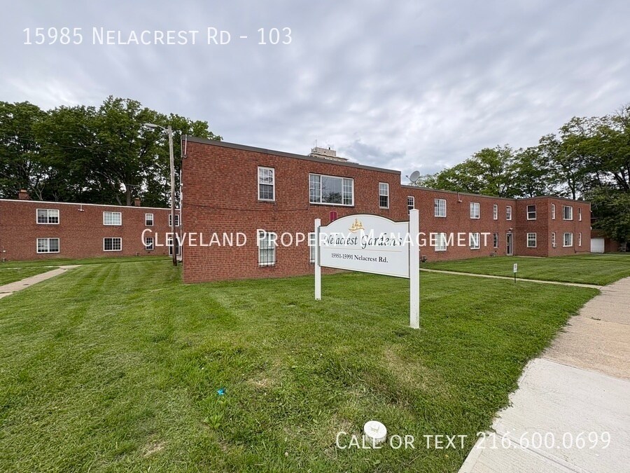 15985 Nelacrest Rd in East Cleveland, OH - Building Photo