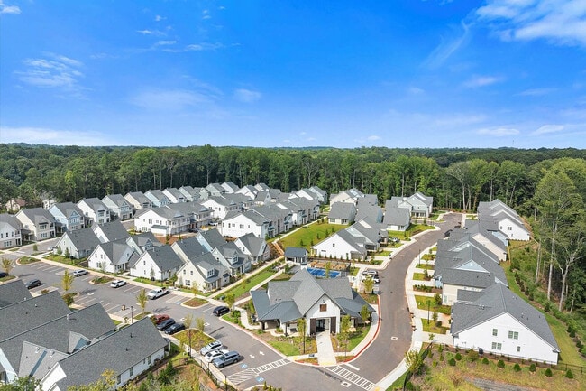 Hayloft Big Creek in Alpharetta, GA - Foto de edificio - Building Photo
