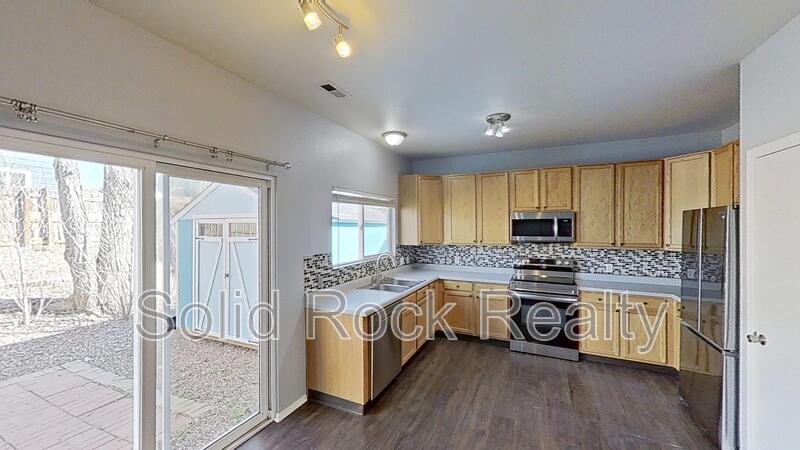4414 E Anvil Dr in Colorado Springs, CO - Foto de edificio