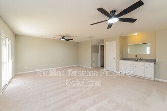 15 Dillingham Pl in Greensboro, NC - Building Photo - Building Photo