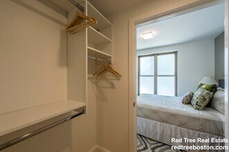 40 Malvern St in Boston, MA - Building Photo - Building Photo