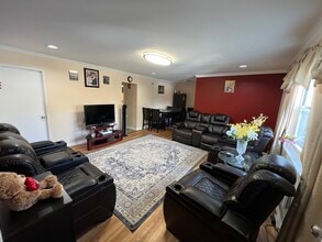 289 Main St, Unit 10G in Spotswood, NJ - Building Photo - Building Photo