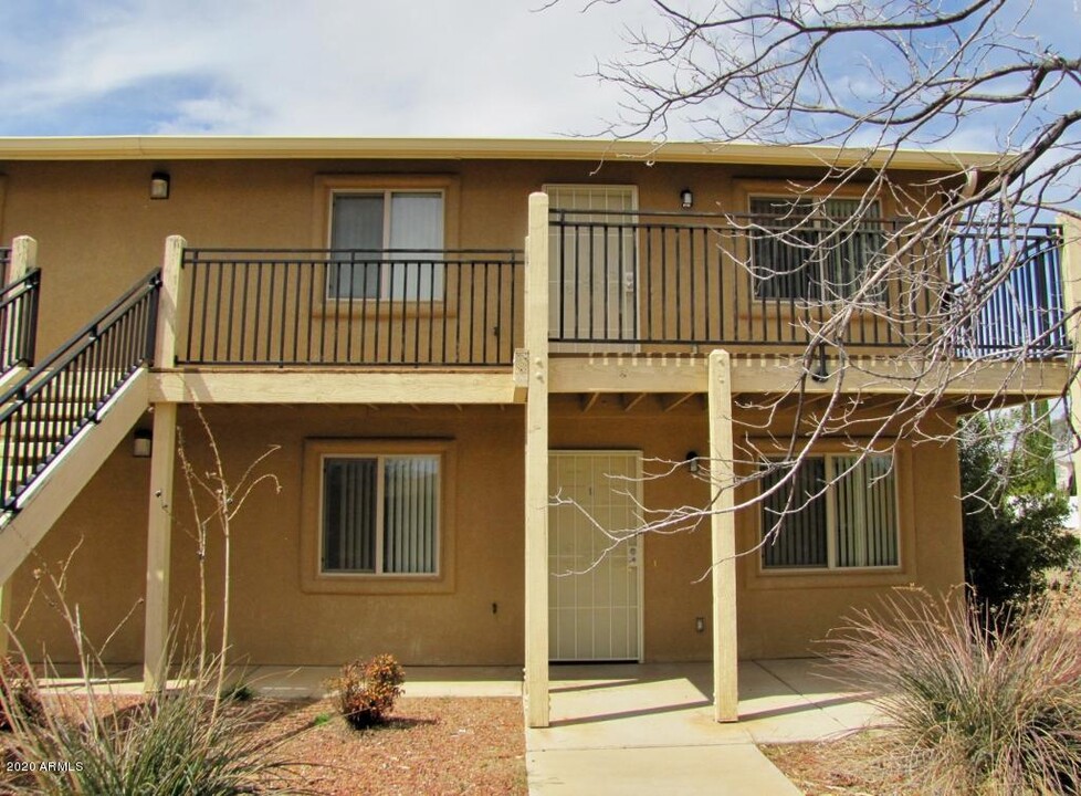 1888 Paseo De La Luna in Sierra Vista, AZ - Building Photo