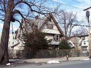 191-197 Valentine Ln in Yonkers, NY - Foto de edificio