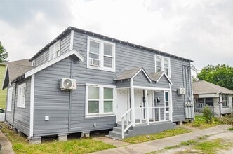 1401 Collier St in Houston, TX - Building Photo - Building Photo