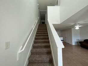 23226 High Pt St in Prairie View, TX - Foto de edificio - Building Photo