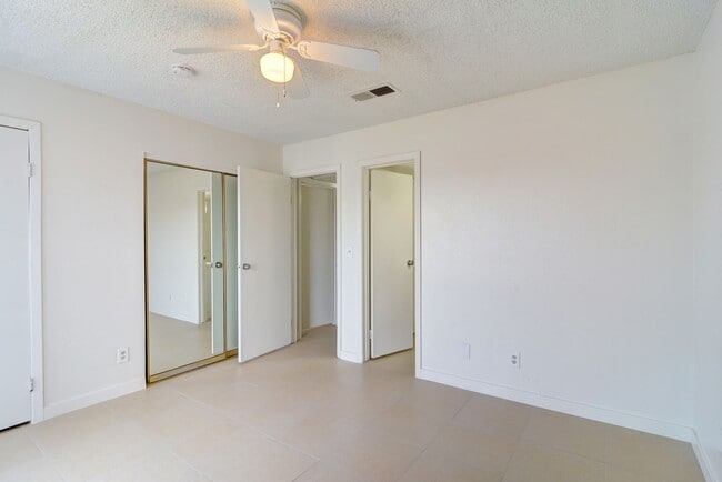 property at 2981 Country Manor Ln