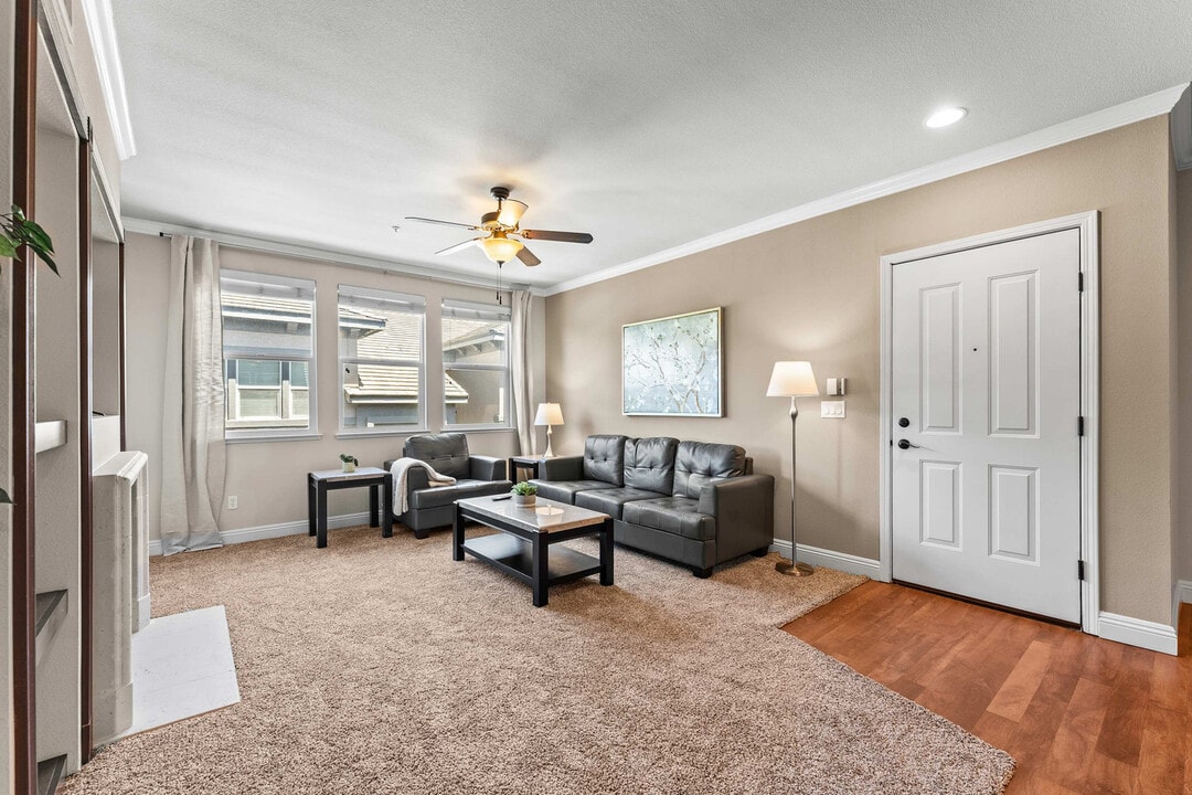 11380 S Virginia St in Reno, NV - Building Photo
